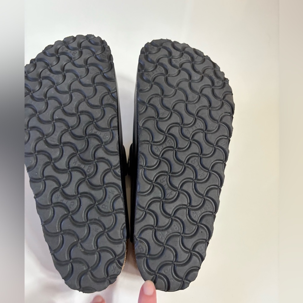 Birkenstock Boston Clogs in Black - Picture 8 of 8